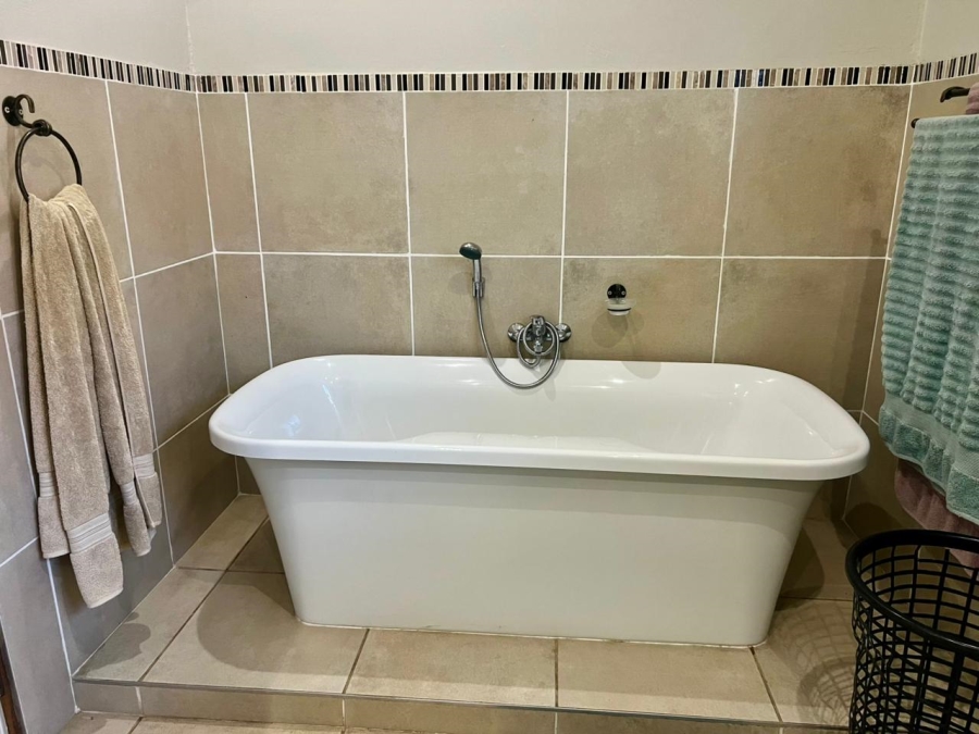 4 Bedroom Property for Sale in Cashan North West